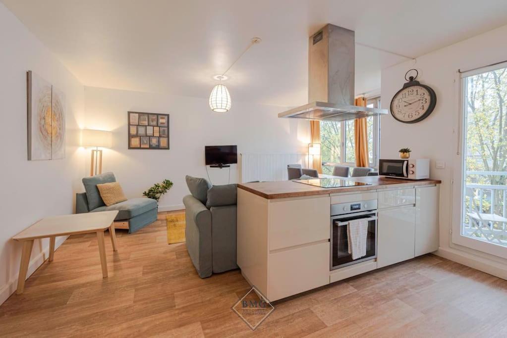 Appartement Proche De Disneyland Bmyguest 토르시 외부 사진