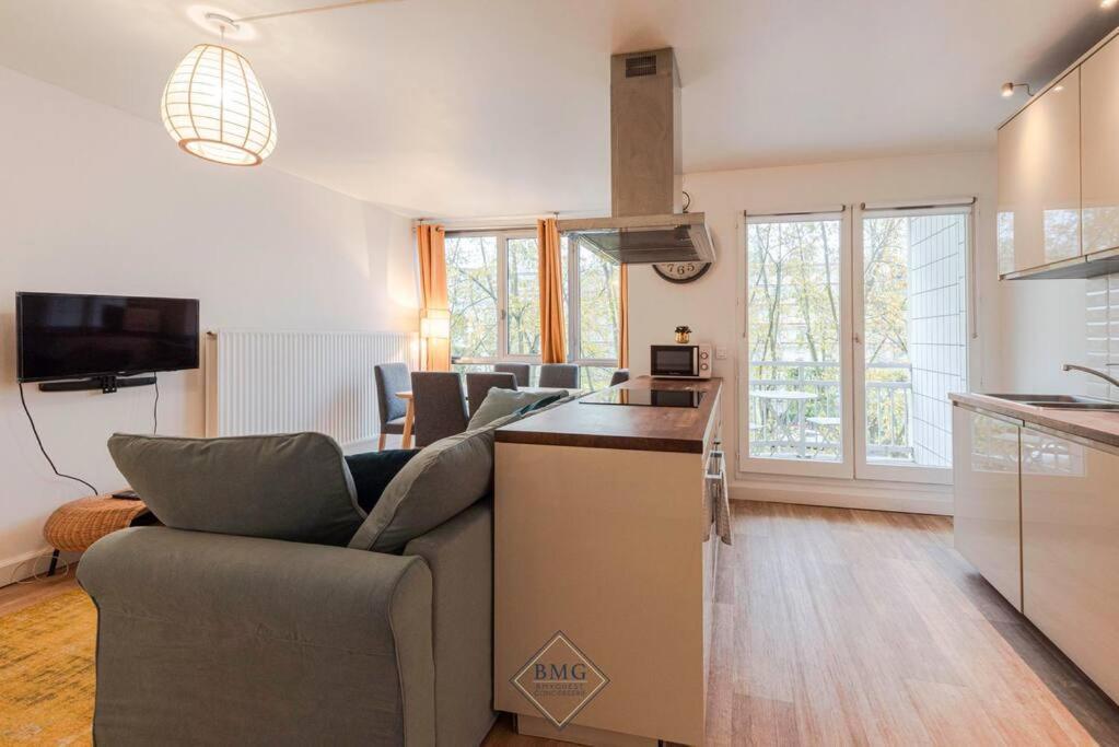 Appartement Proche De Disneyland Bmyguest 토르시 외부 사진